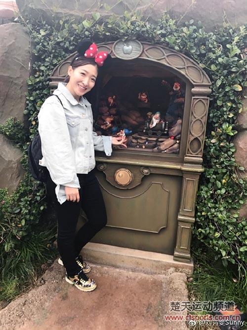 夺2017世乒赛直通卡开心 刘诗雯畅游迪士尼称圆梦