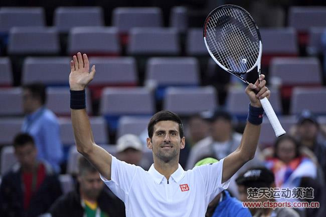 尼克·波利泰尼网球教学视频之弹道式反手(上)