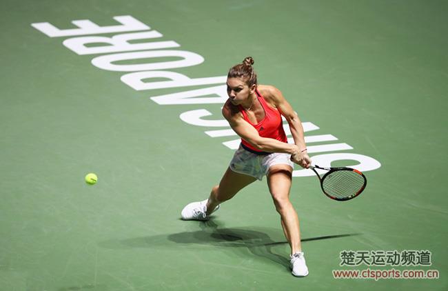 冬天打网球注意选择时间与保养球拍