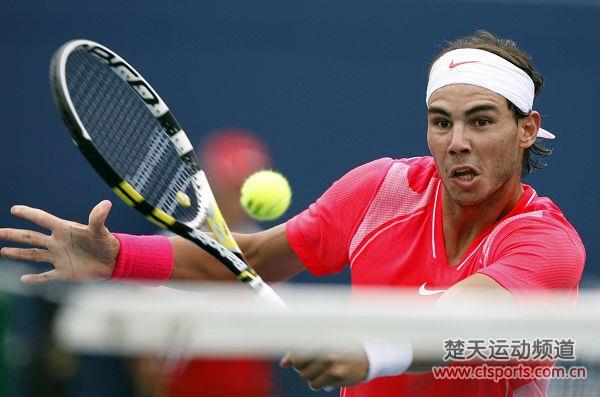 网球网前截击的练习与控制要点