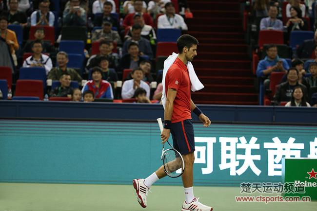 2016巴黎大师赛男单1/4决赛比赛视频:德约科维奇vs西里奇